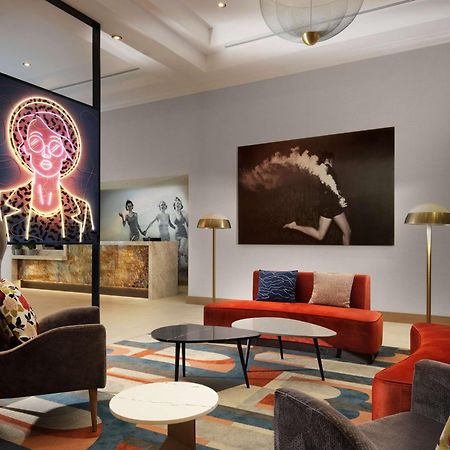 Hotel Zessa Orange County Airport, A Doubletree By Hilton Santa Ana Exterior foto