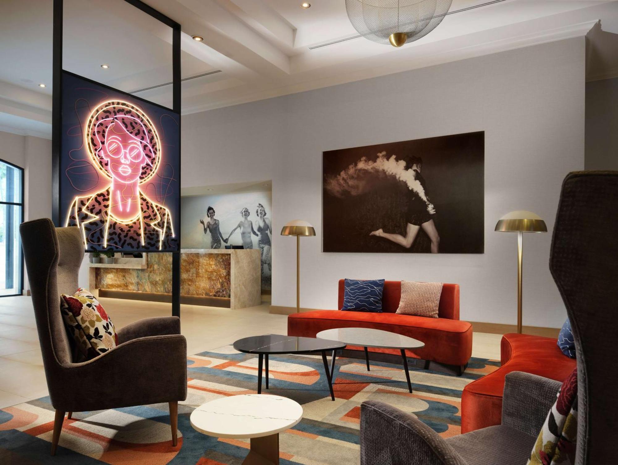 Hotel Zessa Orange County Airport, A Doubletree By Hilton Santa Ana Exterior foto