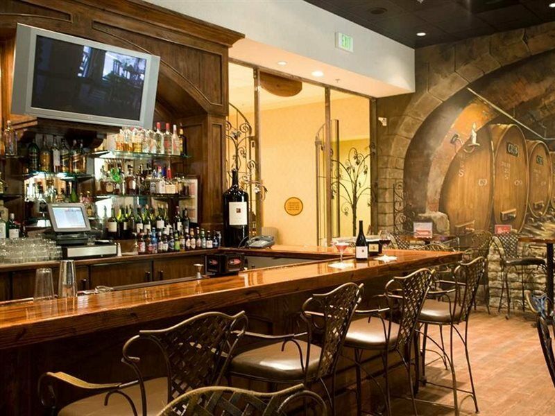 Hotel Zessa Orange County Airport, A Doubletree By Hilton Santa Ana Exterior foto